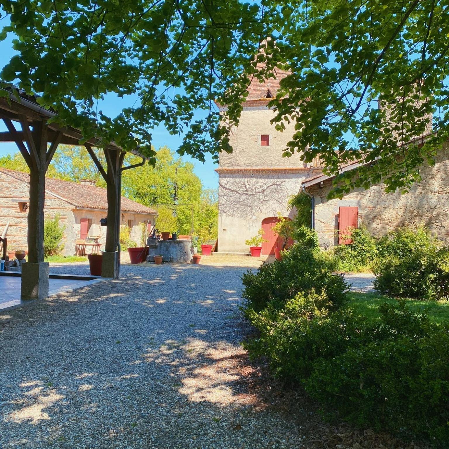Domaine De Bertranet - Chambres D'Hotes Tonneins Eksteriør billede